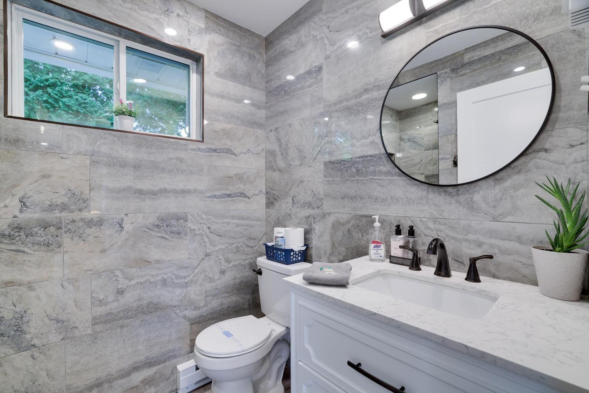 Poconos Brand New Lakefront Oasis 1 Acre, Hottub Gameroom Firepits Talk About Privacy Albrightsville エクステリア 写真